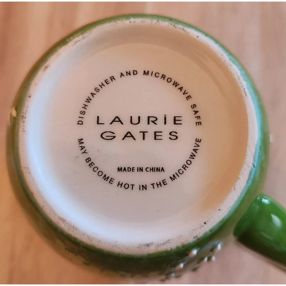 Laurie Gates Green Paisley Mug Hand Painted Raised Design EUC Unused